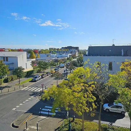 Stylish Rooftop Avec Terrasse A 2pas De Paris Apartment *