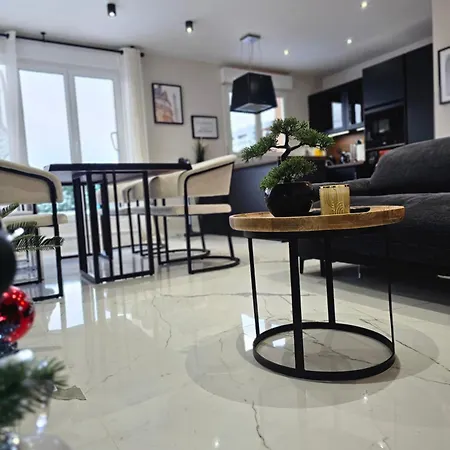 Stylish Rooftop Avec Terrasse A 2pas De Paris مونتِفرا